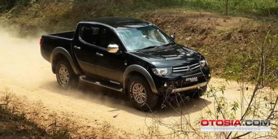 Meredam keberingasan Mitsubishi Strada Triton VGT Hi-Power 