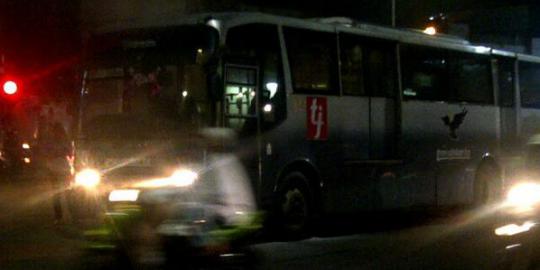 Lagi, bus Transjakarta terbakar di Duren Tiga