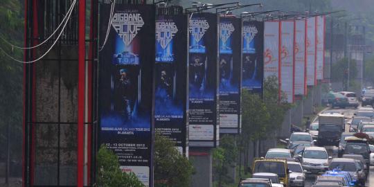 PT JM ternyata dapatkan fee iklan di tiang pancang monorail