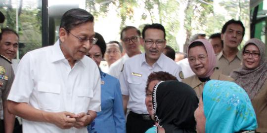 KPK sebut Boediono bisa dihadirkan dalam sidang Century