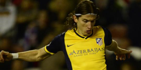 Filipe Luis curigai konspirasi La Liga