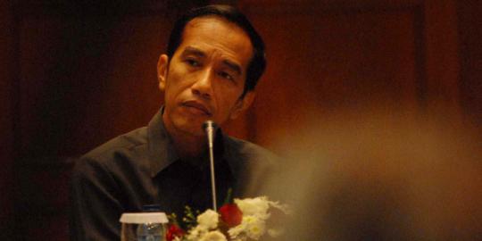 Tak percaya Inspektorat, Jokowi gandeng swasta awasi proyek