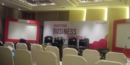 Investasi USD 100 juta, Smartfren targetkan 15 juta pelanggan