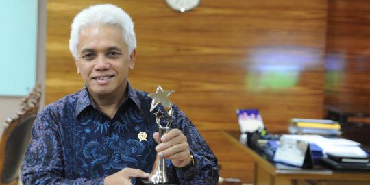 Diskon BK mineral, Hatta bantah pemerintah melunak ke Freeport