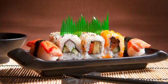 Doyan makan sushi bisa bikin panjang umur?