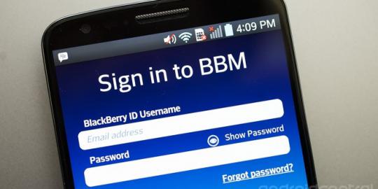 Beberapa saat lagi, PIN BBM dapat dimodifikasi sekehendak hati