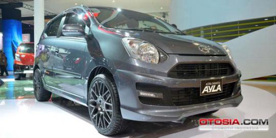  Mobil  murah  Ayla  topang penjualan Daihatsu merdeka com