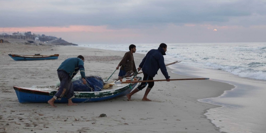 Pasar bebas ASEAN berbahaya bagi nelayan, petani dan buruh