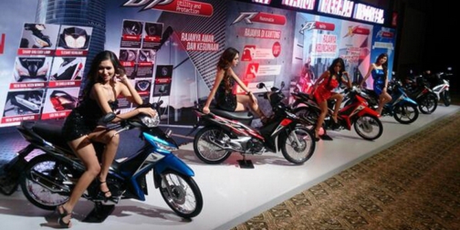 Ini 5 motor  baru  di 2014 mana yang paling  irit merdeka com