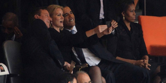 4 Pemimpin dunia yang suka selfie
