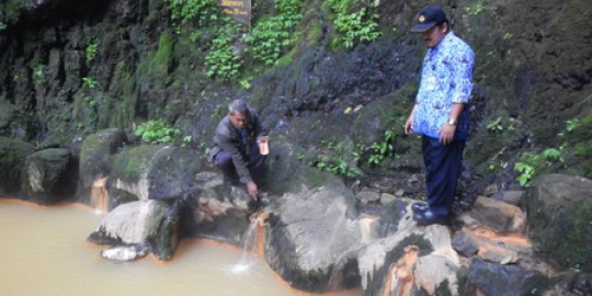 Sumber air panas lereng Gunung Slamet masih normal