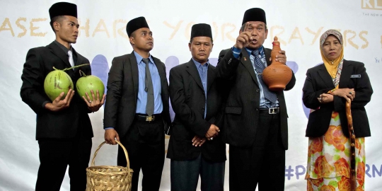 Belum menyerah cari MH370, Raja Bomoh Malaysia kembali beraksi