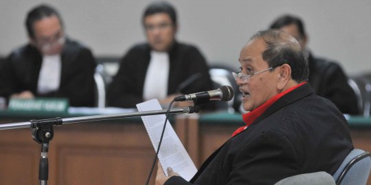 Pembelaan Emir Moeis dalam sidang kasus suap PLTU Tarahan