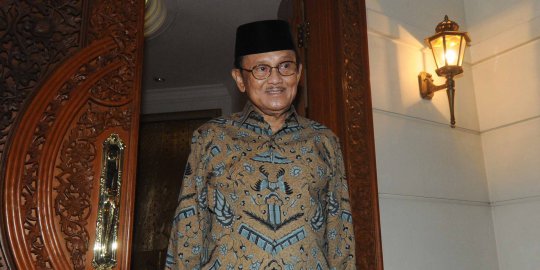 4 Analisis Habibie soal jatuhnya Malaysia Airlines