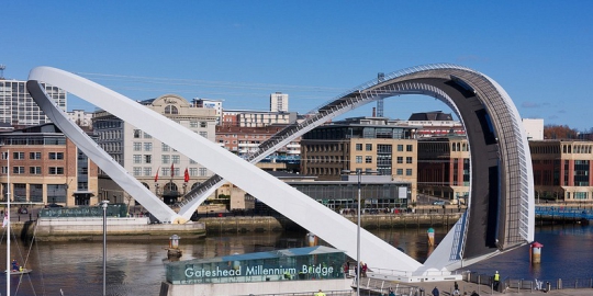 bridge gateshead inggris