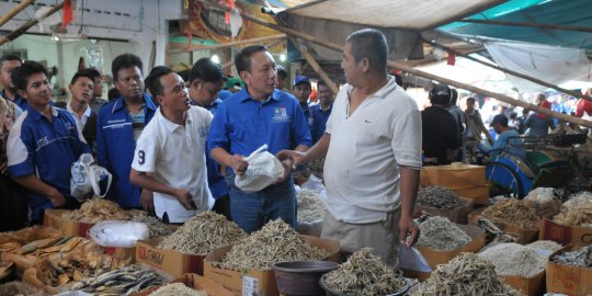 Gelar kampanye, Caleg PAN Didi Supriyanto blusukan ke Kalibaru