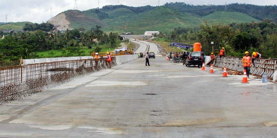 Pembangunan tol Mojokerto-Jombang terkendala pembebasan lahan