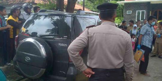 Mayat PNS di Terios istri pensiunan pegawai KA