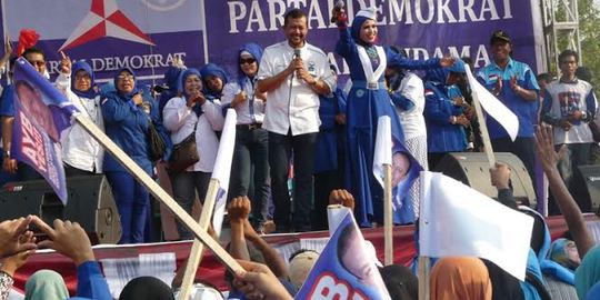 Biduan dangdut Aceh meriahkan kampanye Partai Demokrat