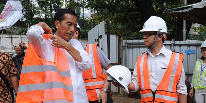 Diancam dibunuh, Jokowi bilang Satpol PP yang jaga saya banyak | merdeka.com