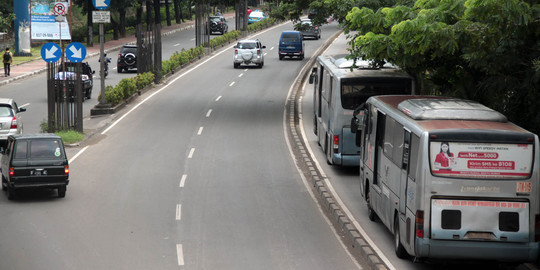 Tak mau ribut, Plt Sekda DKI tolak komentari Ahok soal bus hibah