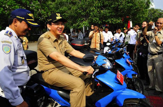 balai kota rev2
