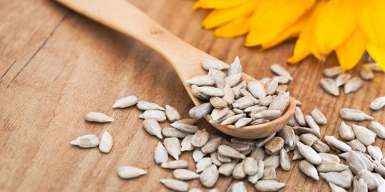 5 nutrisi penting untuk perkuat tulang selain kalsium