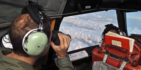 Satelit Jepang tangkap gambar diduga puing MH370