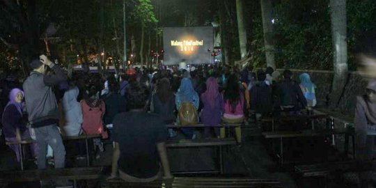 Layar Tancap MAFI Fest sukses menghibur masyarakat kota Malang