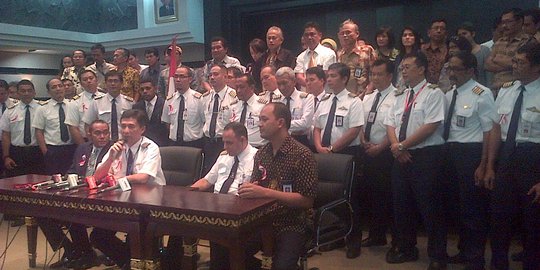 Tiap hari ada pilot yang angkat kaki dari Merpati