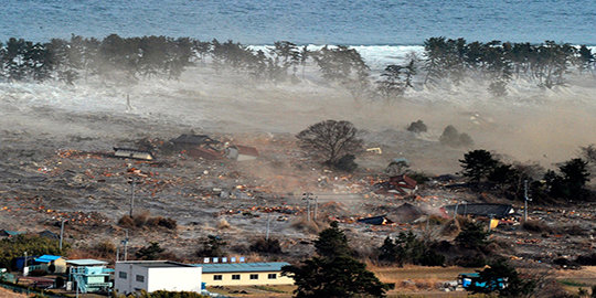 Tsunami ancam banyak daerah di Indonesia