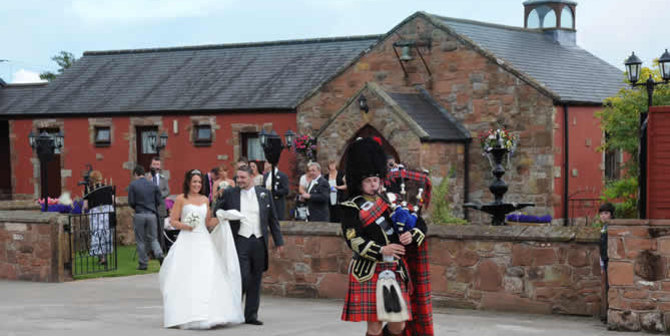 Gretna Green, desa di Skotlandia yang populer untuk kawin 