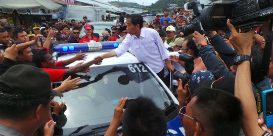 Kampanye di Papua Jokowi ogah komentar soal Freeport 