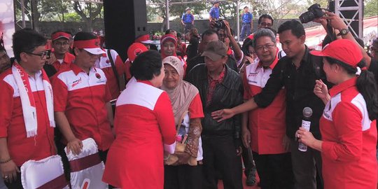 Dari Ngawi, Nenek Tumini temui Megawati di Klaten