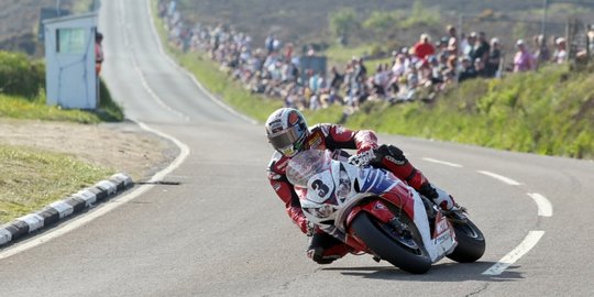 man tt isle of man rev1