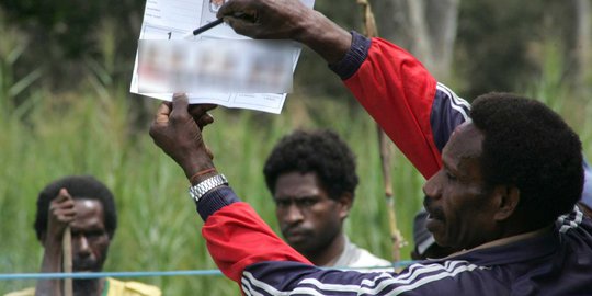 Orang Mabuk bikin rusuh di TPS Hobong Papua