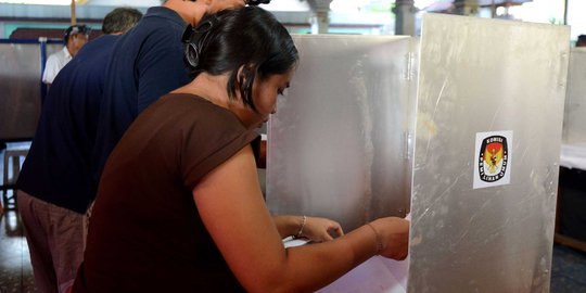 Polisi perketat penjagaan saat pencoblosan ulang di Bandung