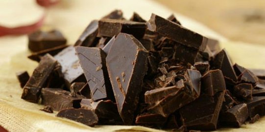 jangan memberikan 10 makanan ini pada balita