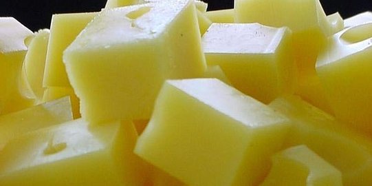 jangan memberikan 10 makanan ini pada balita