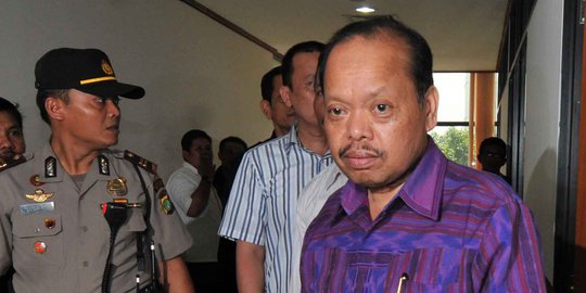 Sutan tak percaya prediksi survei dirinya gagal lolos Senayan