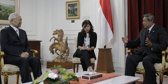 Presiden SBY terima kunjungan Ketua CIIDS Mr Zheng Bijian