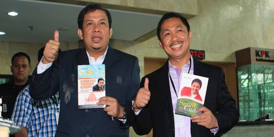 Fahri Hamzah ngetweet soal koalisi, nyindir Jokowi?