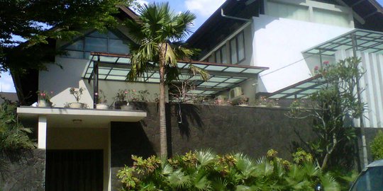 KPK sita tiga berkas IMB rumah Atut di Bandung
