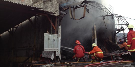 Belasan rumah terbakar di Pasar Lama Banjarmasin