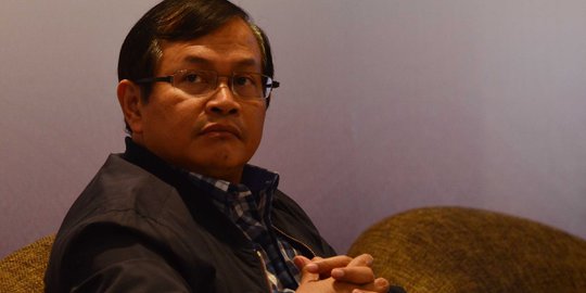 Pramono Anung tantang Fadli Zon bikin seribu puisi buat Jokowi