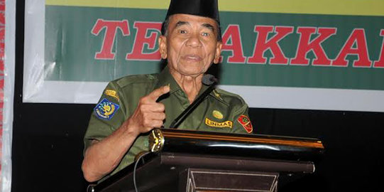 Gubernur Riau Annas Maamun angkat 2 anaknya jadi pejabat