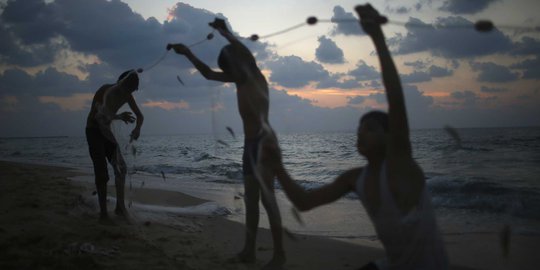 Musim hujan reda,tangkapan ikan nelayan Muara Angke masih rendah
