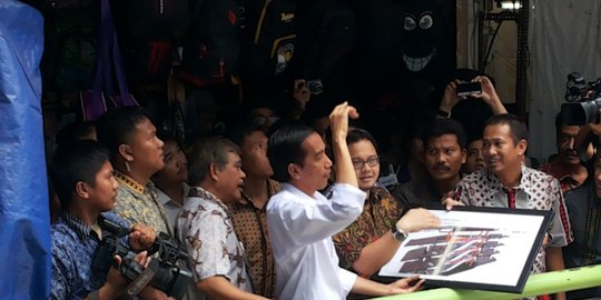 pernah jadi konsultan jokowi rev2
