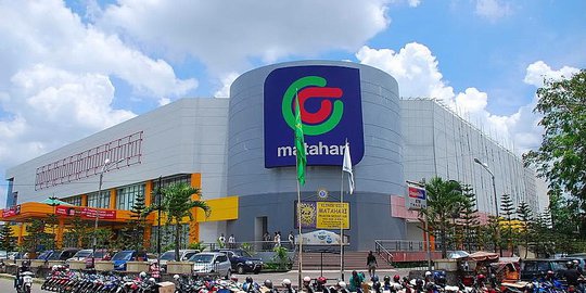 Libur panjang, mal umbar potongan harga