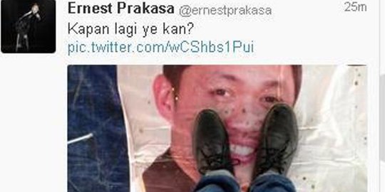 Poster Anis Matta diinjak, massa PKS meradang di Twitter